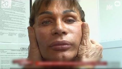 Il fait tout pour ressembler à Ken !