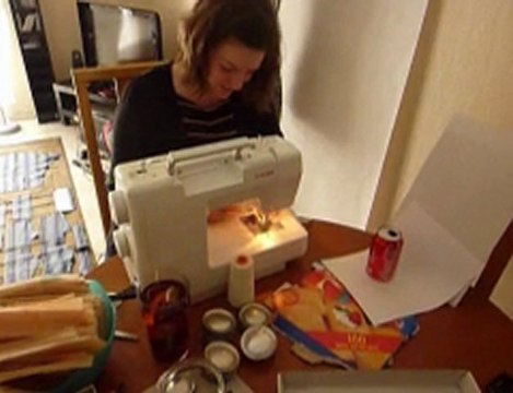 Collection recyclée Développement Durable : canettes et sachets de thé. Concours ESC Toulouse 2011