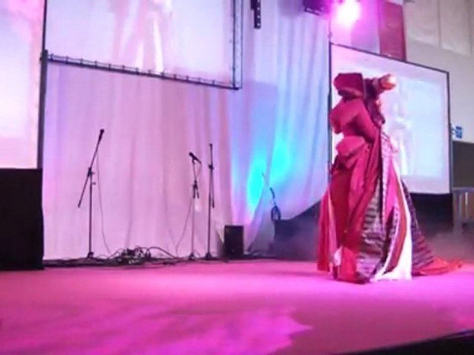 Cosplay Solo TGS Ohanami 2011 2/14 Carmilla (Vampire Hunter D)