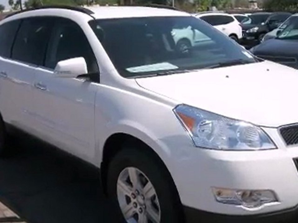 Chevy Dealer Tucson - 2011 Chevrolet Traverse LT