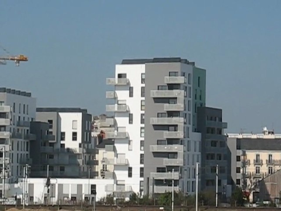 Nantes : zoom skyline Ile de Nantes