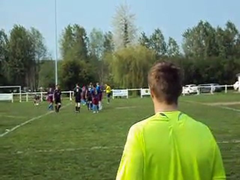 cerisy pigeonnier 17 04 2011 009