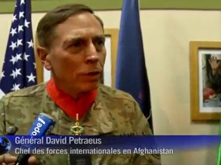 Afghanistan: visite de Gérard Longuetaux troupes françaises