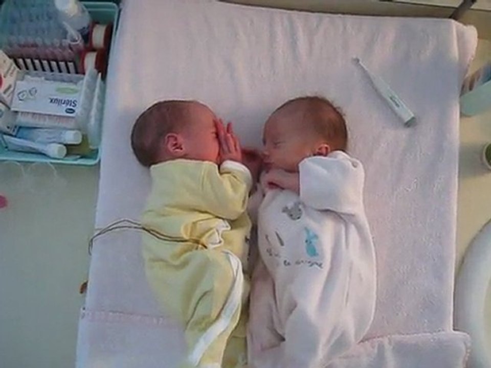 Maëlle & Emma 2  (04-11-2011)