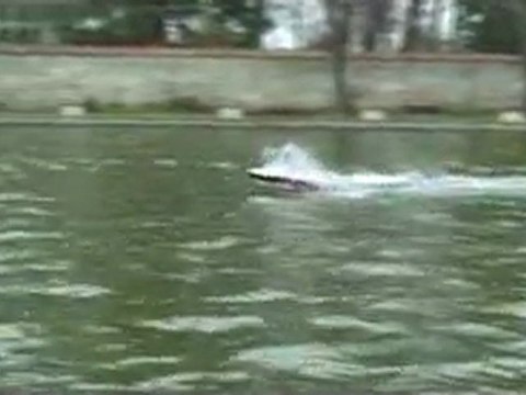 riva aquarama 174 cm ,moteur lehner 3060 ,23 kg