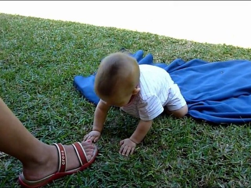 2011-04-10 - Romane dans l'herbe