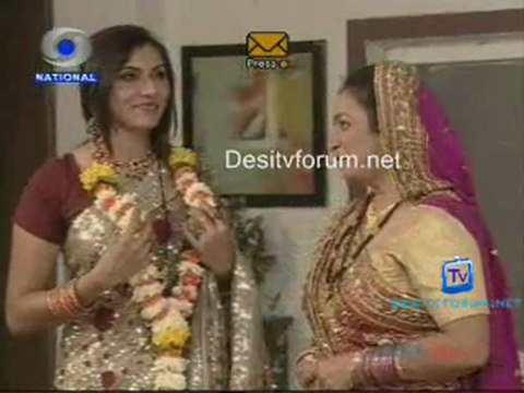 Mere Desh Ki Beti - 20th April 2011 pt1