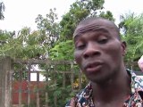 Abidjan: les habitants fuient le quartier de Yopougon