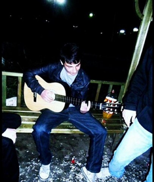 fatih tortumlu- sevenler gülmez(süper yorum)