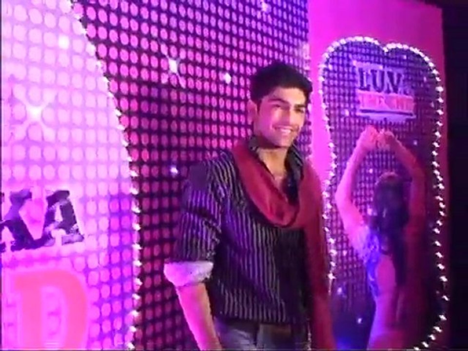 Luv Ka The End's Mutton Song Preview By YRF - Latest Bollywood News