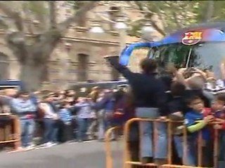 Las aficiones del Madrid y del Barca toman Valencia