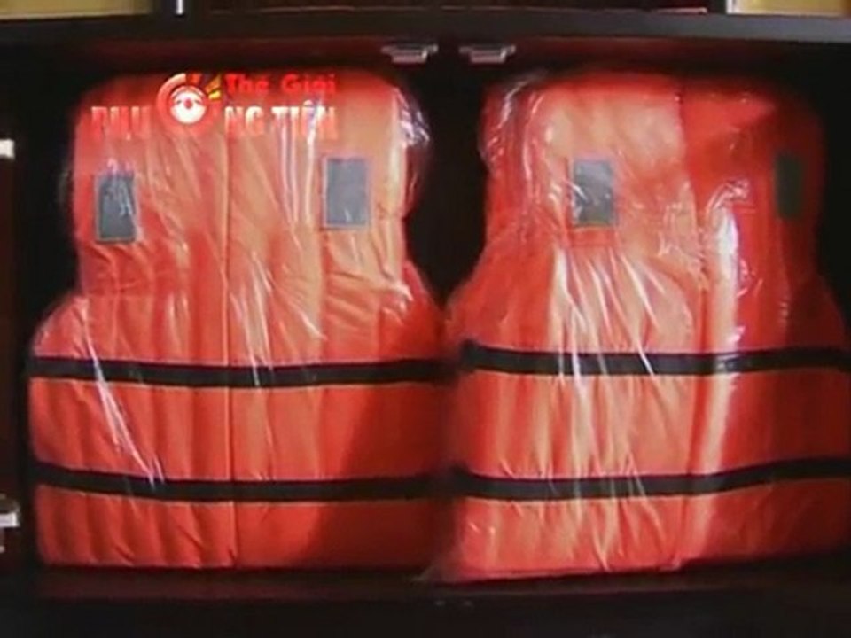 Luxury Halong Bay cruises Vietnam by Indochina Sails