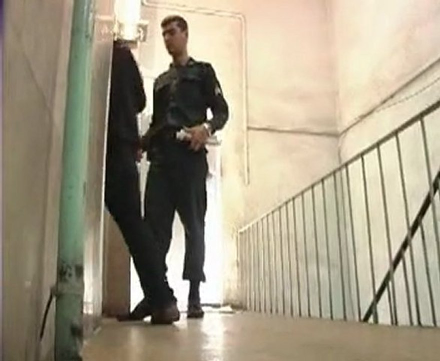 un jour dans le commisariat de police