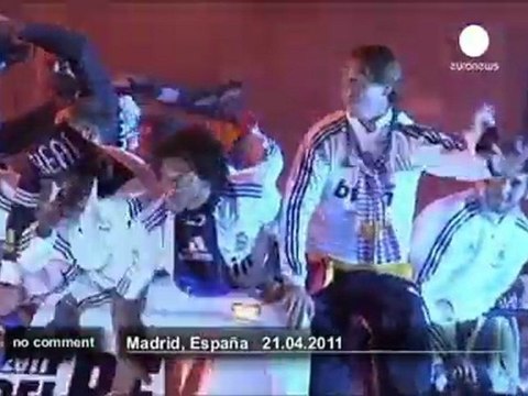 King's Cup trophy ends up under the team bus - no comment