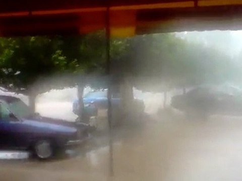 امطار قوية وعواصف رعدية بتمسمان