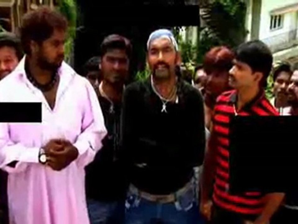 Inki Toh Aisi Ki Thaisi (2011) Dvd Rip By DesitvForum.Net Part2