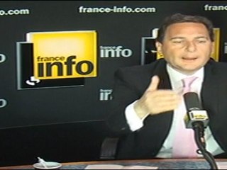 Besson et le gaz de schiste: "Ne fermons pas la porte"