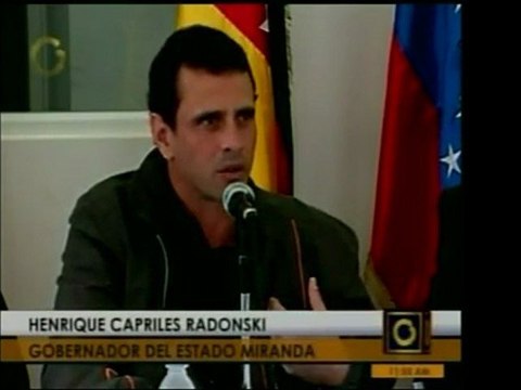 Los alcaldes Ledezma, Ocariz, y Graterón, junto al gobernado