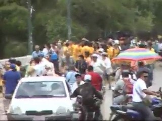 @globovision A la salida de la marcha en la UCV se suscitaro