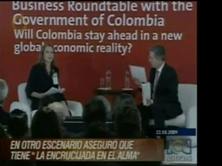 El Pdte. Uribe calificó de "inconveniente" su reelección per