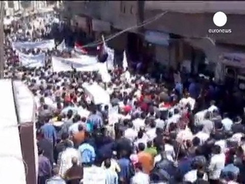 Syrian forces clash with protesters in capital