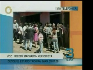 En Táchira se desalojó por la fuerza una casa con personas d