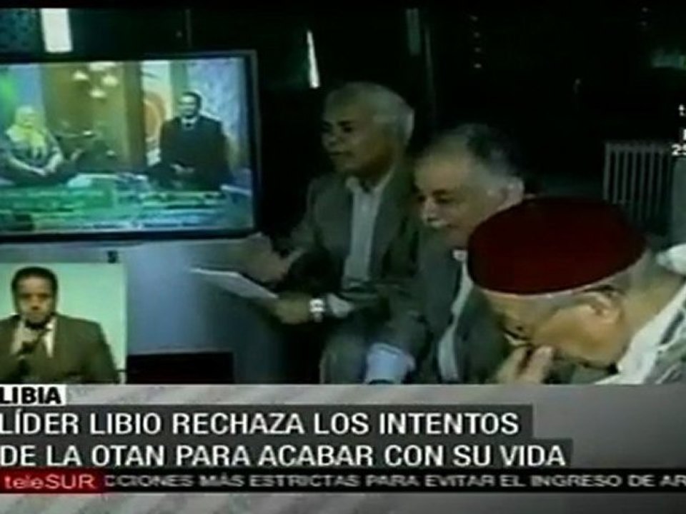 Libia acusa a OTAN de intentar matar a Gaddafi
