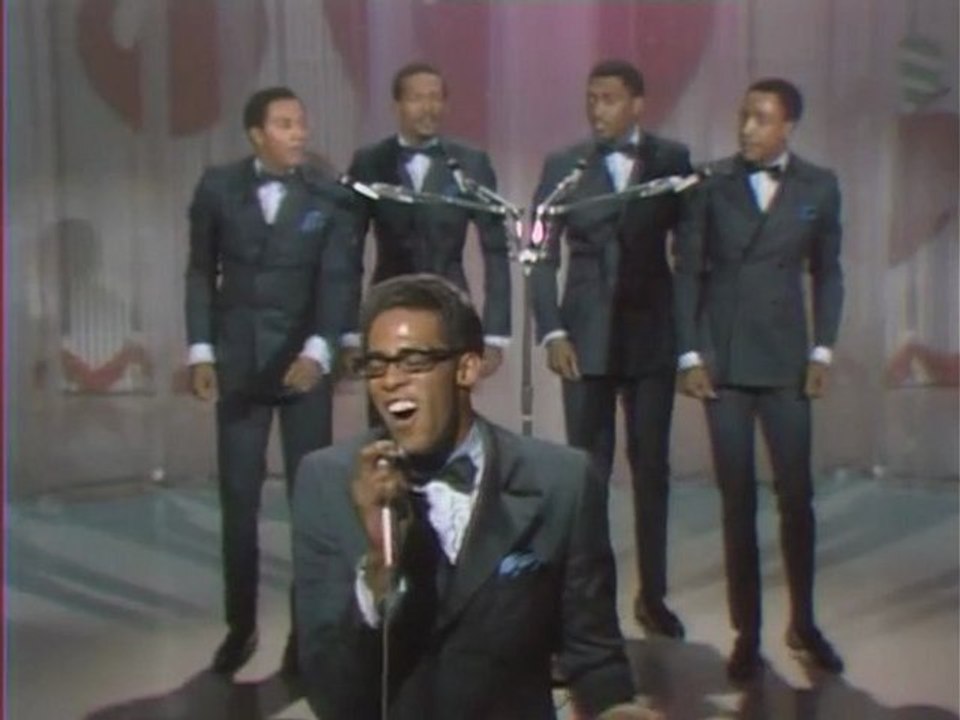 The Temptations - I Wish It Would It Rain (Live)