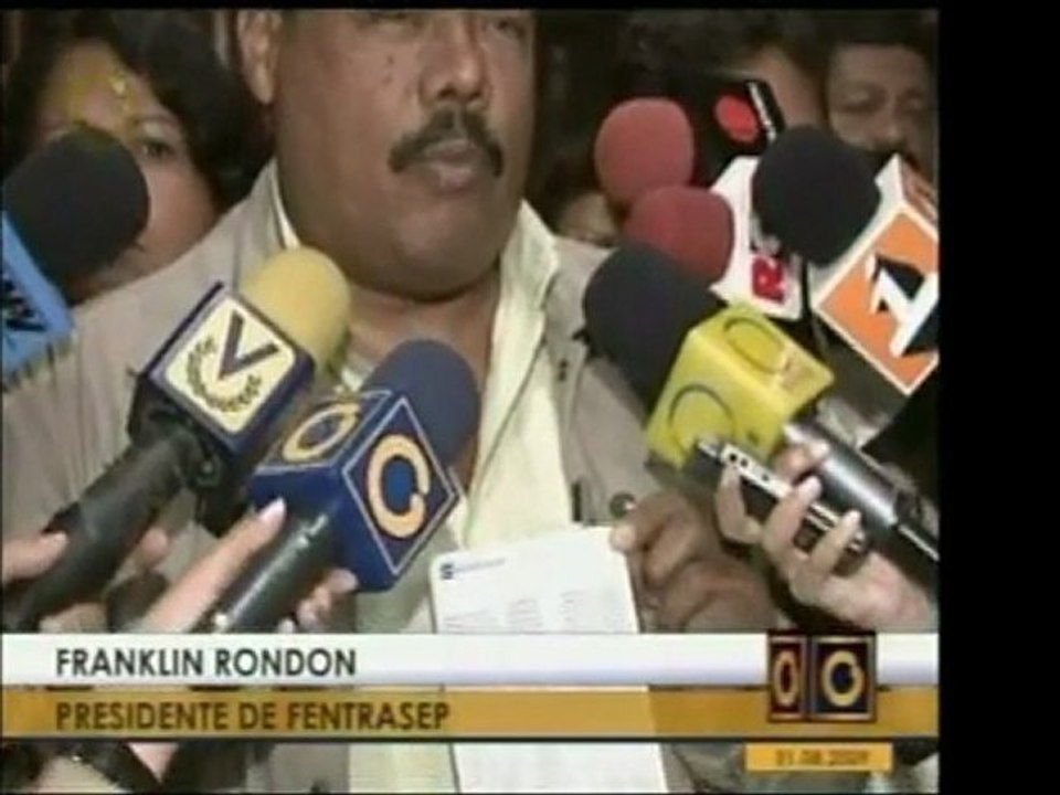 Una reunión entre Sudeban, la banca privada y representantes