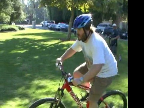 Green Celebs Bike It Out