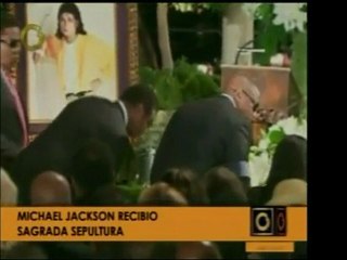 El sepelio de Michael Jackson finalmente se llevó a cabo. Só