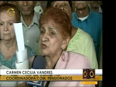 Jubilados y pensionados se manifestaron a las puertas del Mi