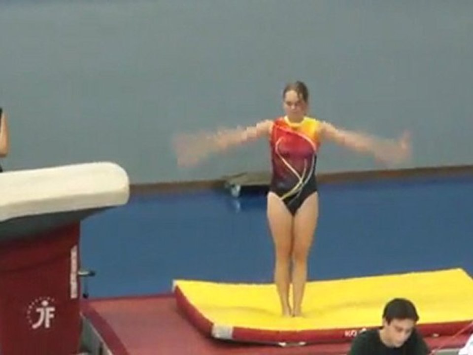 2011.04.17-equipesLePort_saut1.wmv