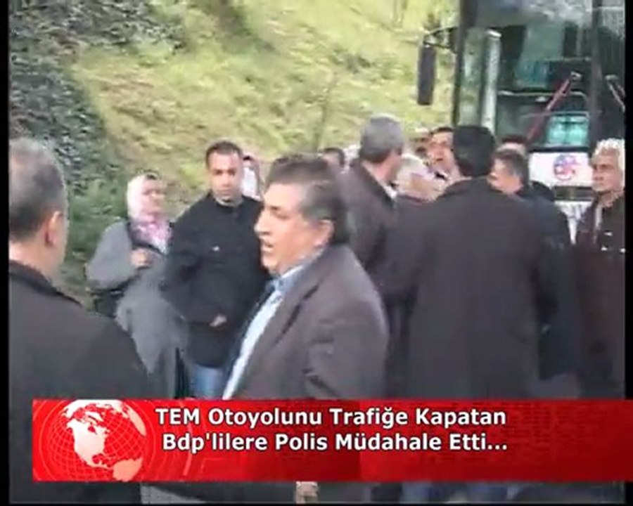 TEM OTOYOLUNU KAPATTILAR.... İZLE