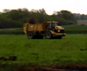 MOV0018A épandage de fumier avec terra gator