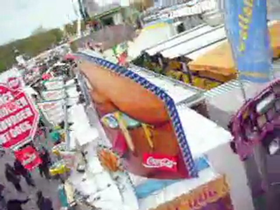 Onride-Video: 'Frankfurter Wellenflug' (Roie) - Frühjahrs-Dippemess 2011 Frankfurt am Main