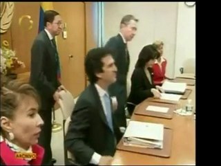 El mandatario colombiano Álvaro Uribe dijo estar dispuesto a
