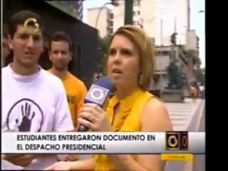 Miembros del movimiento estudiantil consignaron un documento