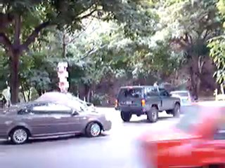 Gerardo Blyde está terminando de destrozar la Plaza Raúl Leo