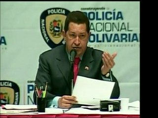 Firma de la escala de sueldos y salarios de la Policía Nacio