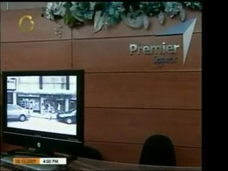 Hubo un allanamiento en Premier Seguros. Los funcionarios en