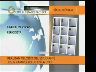 El estudiante asesinado, Jesús Ramírez, es velado fuera de l