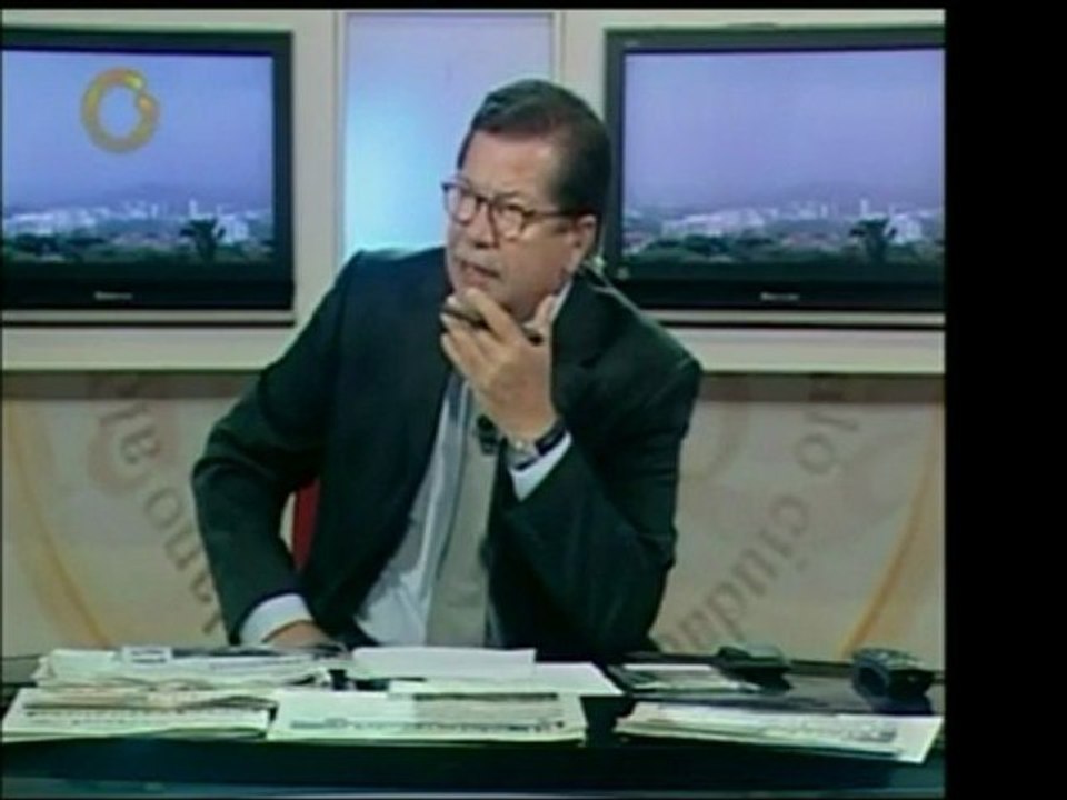 La bloguera disidente cubana, Yoani Sánchez, habla con Leopo