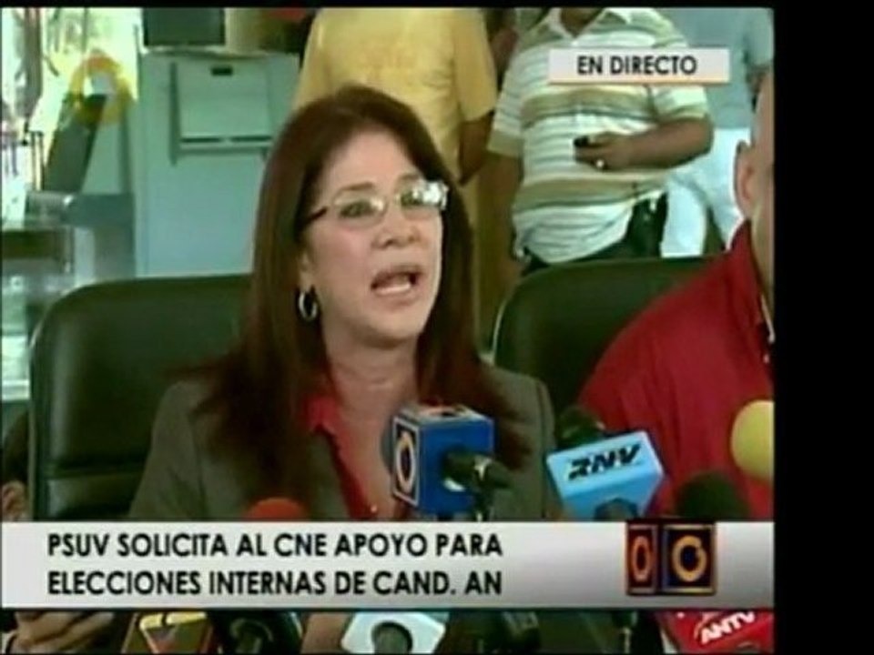 Cilia Flores, del PSUV, llamó a la Oposición a hacer primari
