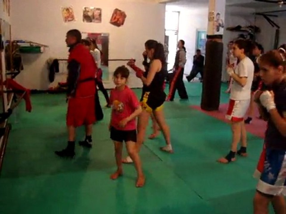 Equipe féminine de kick boxing ASSIREM PARTIE (01), Ighil Ali & Akbou
