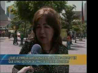 Transeúntes opinan sobre la compra de armas del gobierno ven