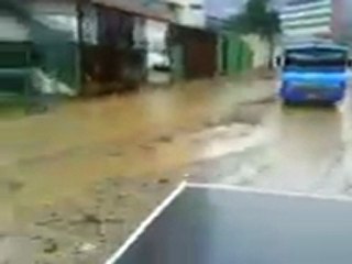 (6/8) SItuacion de la Via el Junquito 14/04/2010 Parte II