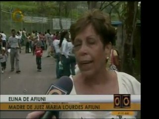 La madre y la hija de la juez María Lourdes fiuni acudieron