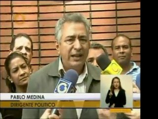 Pablo Medina acude a la embajada española para que una deleg