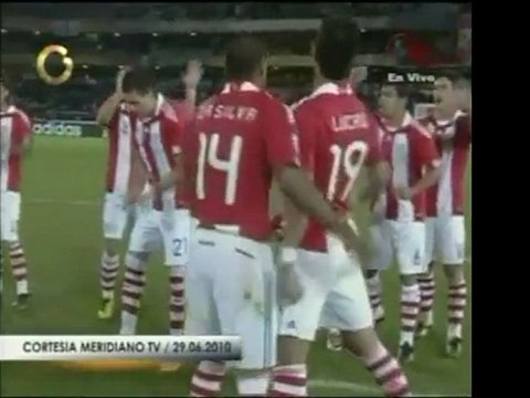 En ronda de penales se decidió que será Paraguay y no Japón